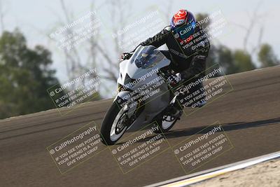 media/Nov-02-2025-Lets Ride (Sun) [[f7a3caa734]]/C Group/1140am (Turn 2 Inside)/